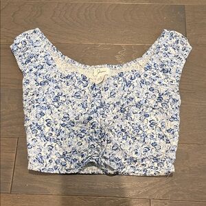 Cinched Blue and White Floral Crop Top